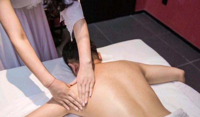 今日出差去到厦门精致spa水疗会所，过程很享受良心推荐来这里